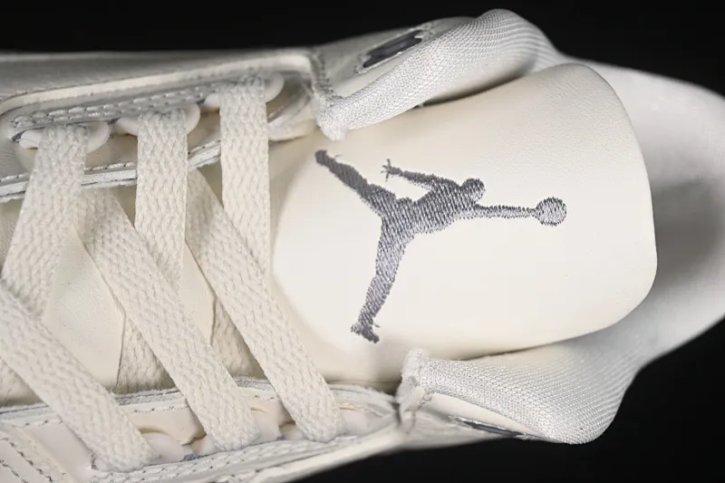 All categories Air Jordan Jordan series basketball shoes Air Jordan 3 OG version Air Jordan 3 "Sail Metallic Silver" AJ3 Joe 3 Metallic Silver CK9246-100
